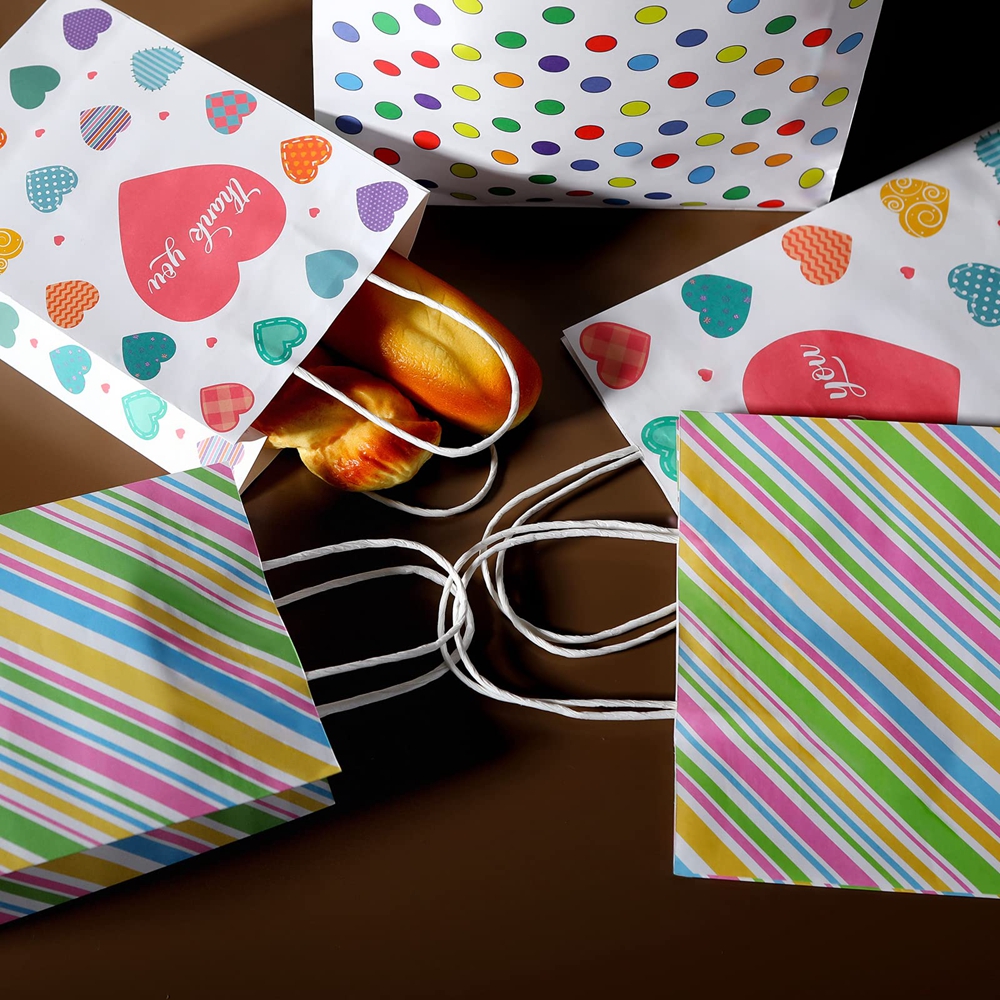 Color CMYK 4 Color Offset Printing Twist Kraft Shopping Paper Bag With Your Own Logo