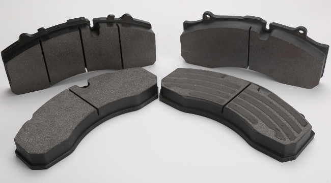 Eco Disc Braking Pads Material Semi Metallic For All Kinds Heavy Truck