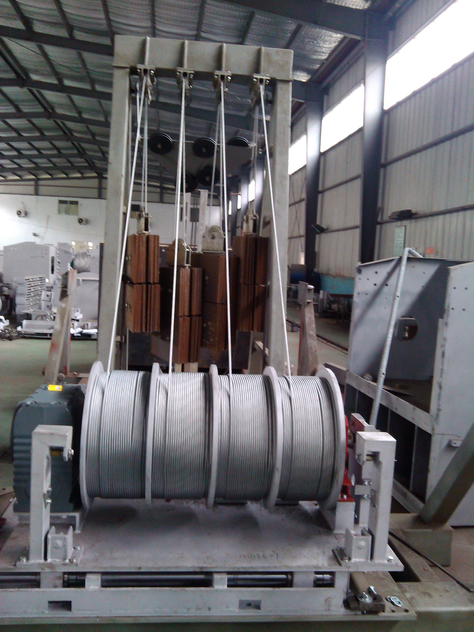 Wire Rope Hoist Cable Winch Drum 300m Capcaicty Gray For Mining