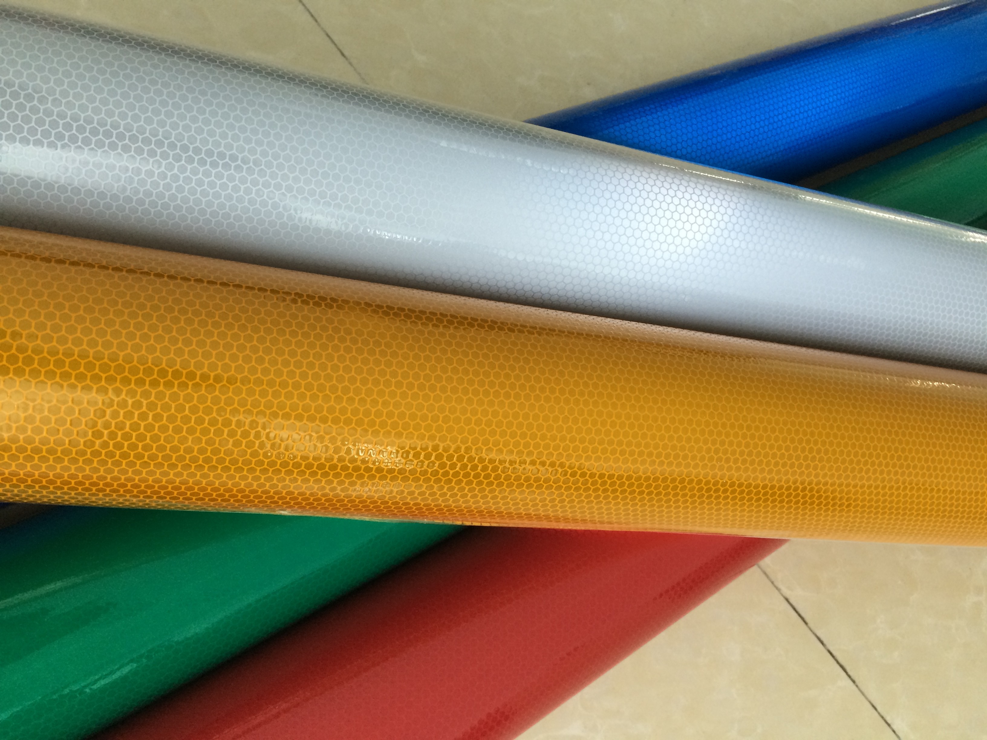 10 years Acrylic High Intensity Grade Reflective Sheeting Waterproof Polyester