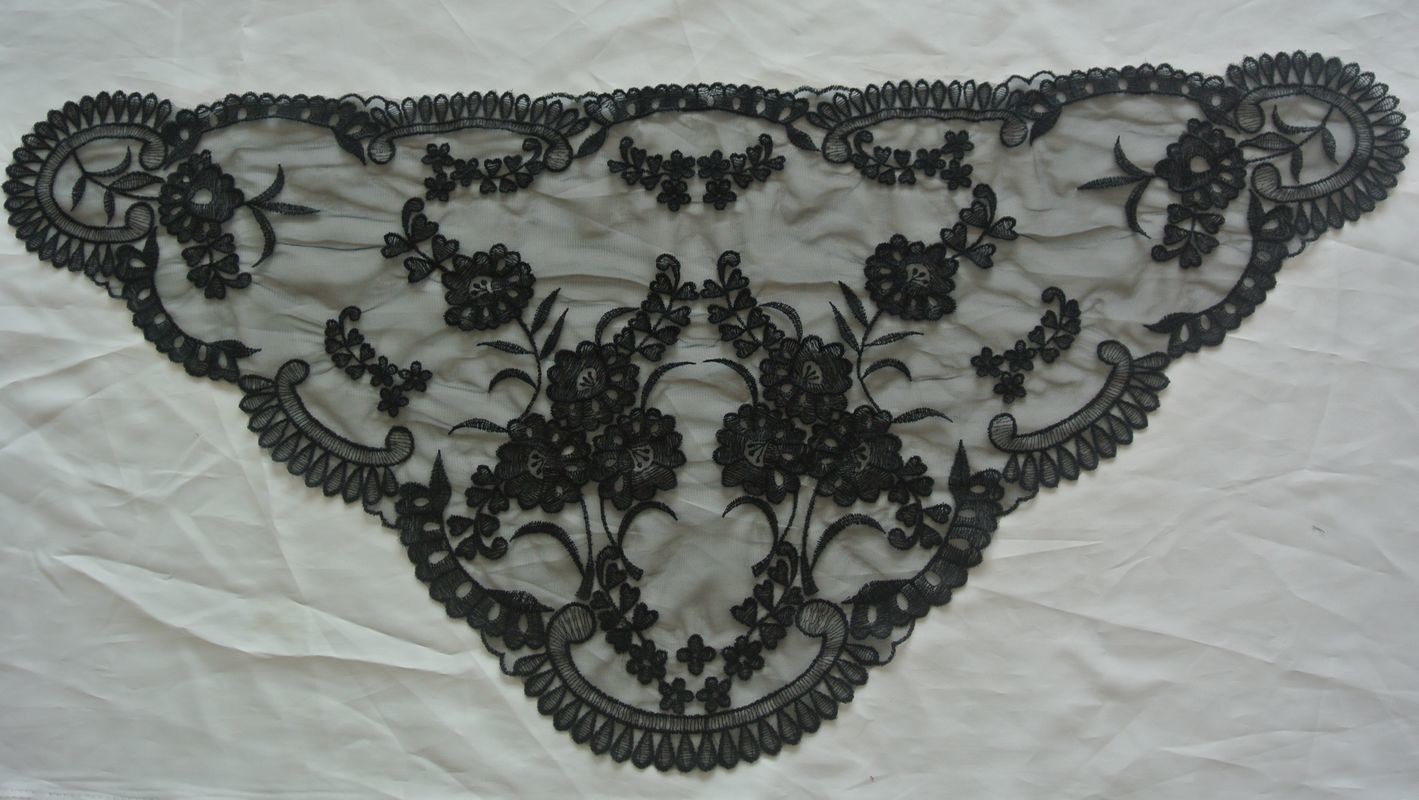 elegant embroidered Barcelona veil Authentic Spanish Medallion Mantillas