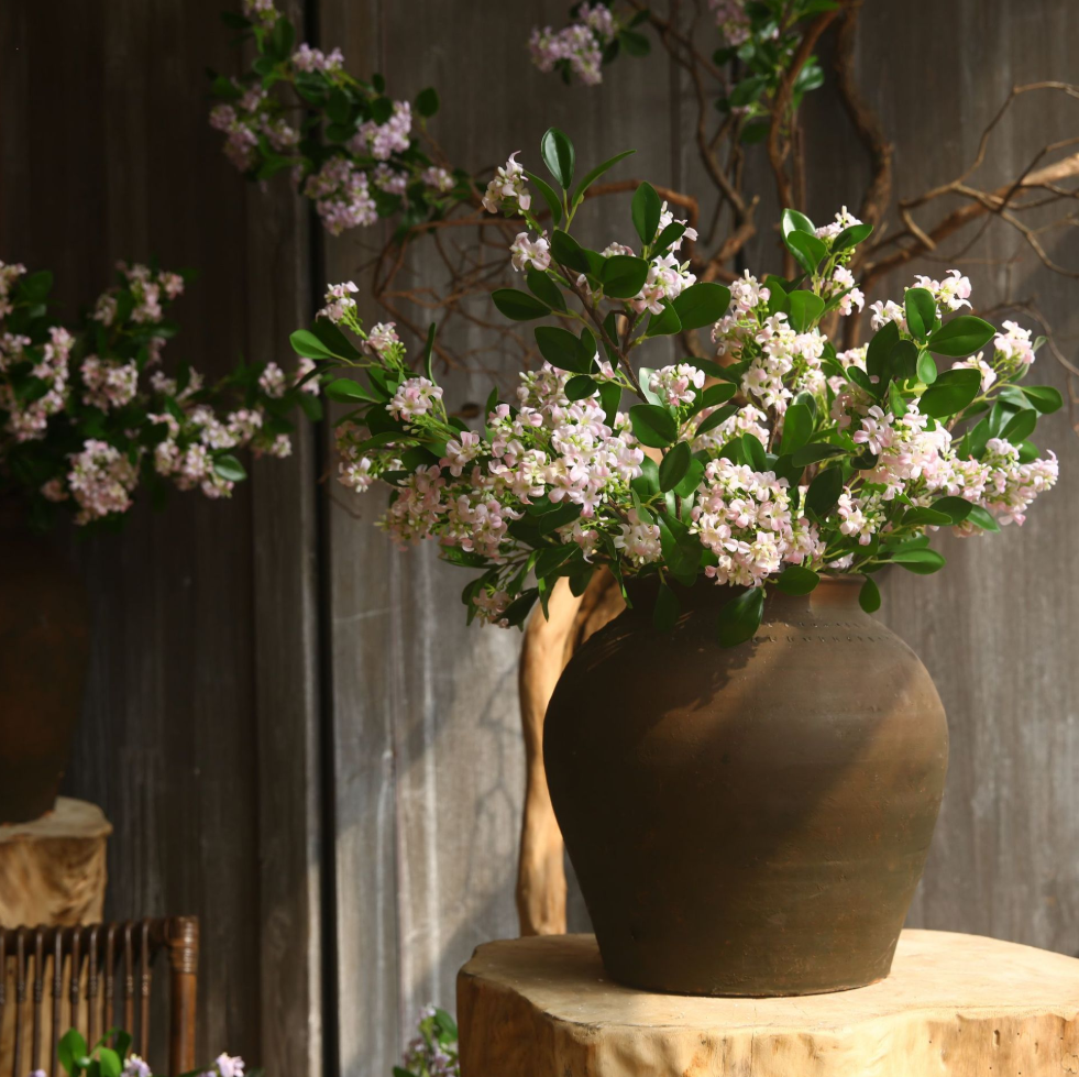A single branch of "Thousand-Mile Fragrance Fills the Mountain Fragrance" artificial flower home decoration and living room ornament