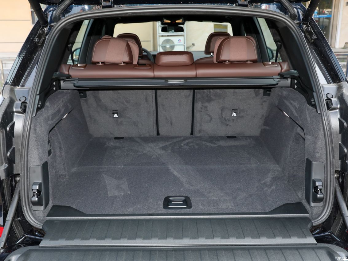 2024 B-MW X5 xDrive40Li 4wd 2.0T 3.0T 5 Seats Midsize-Large SUV with Electric Copilot Seat Adjustment and Touch Screen