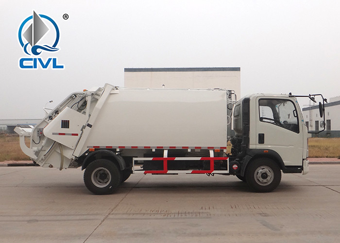 4 x 2 10m³ SINOTRUK HOWO Compact Garbage Truck With Hydraulic PRessure freightliner garbage truck