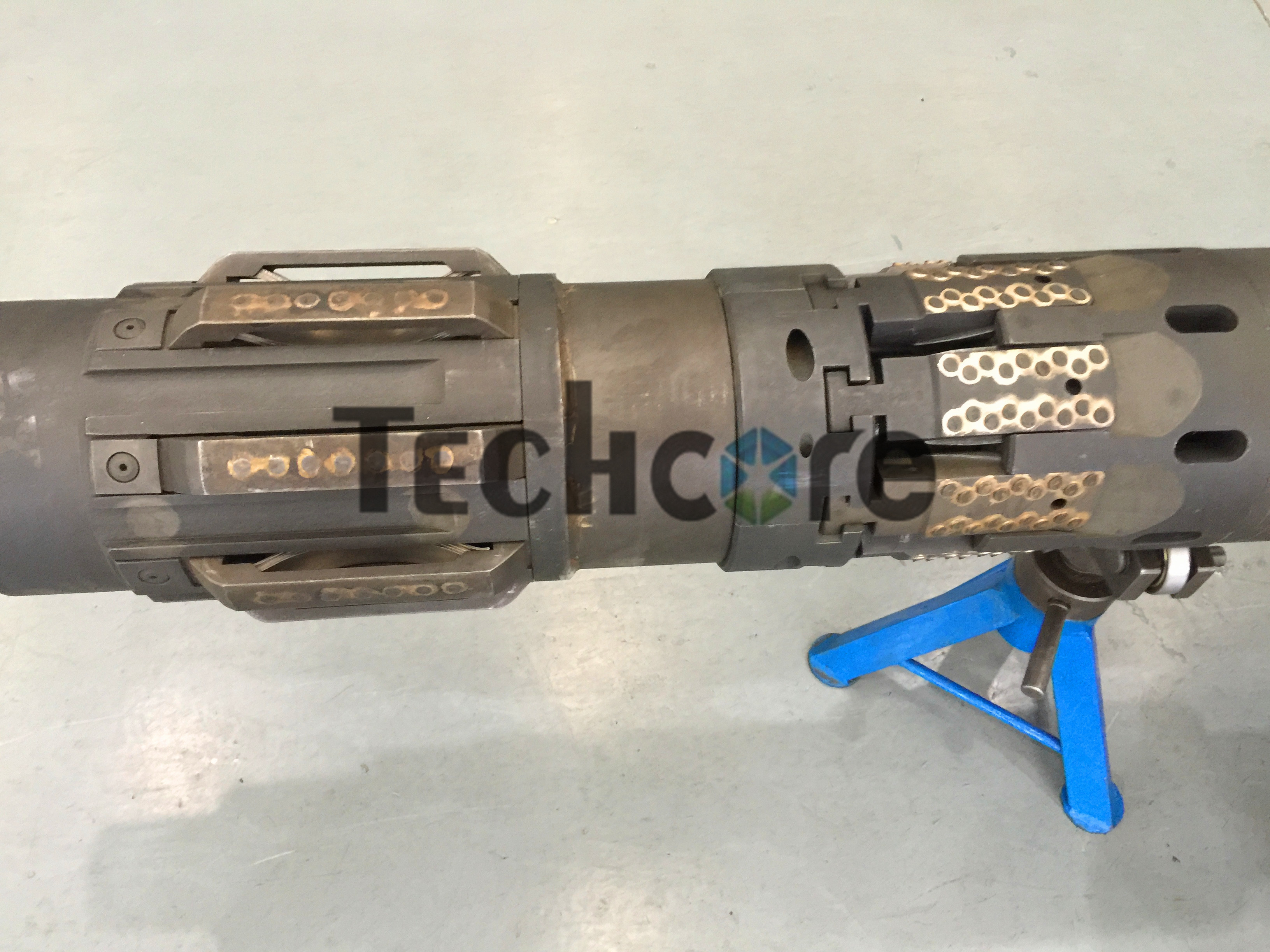Cased Hole Well Testing 9 5/8" Retrievable Packer