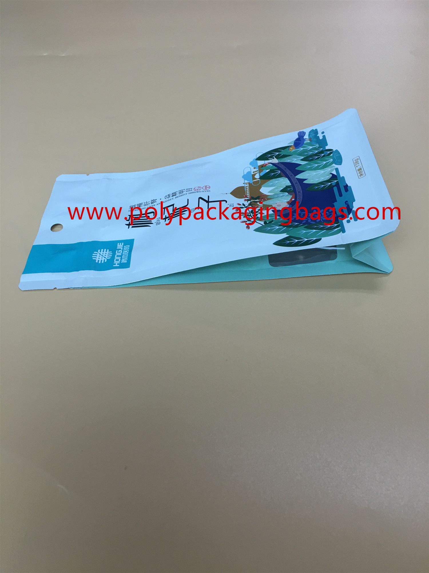 Custom Snack Nuts Eight - Sided Aluminum Composite Bag Disposable Moisture Proof