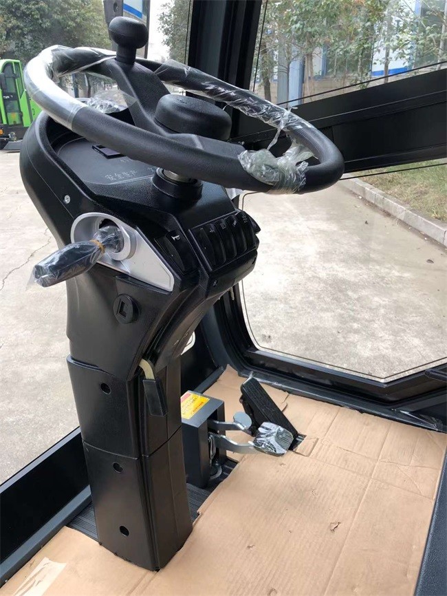 3000W Smart Outdoor Robot Sweeper Industrial Floor Sweeper Machine HT2300