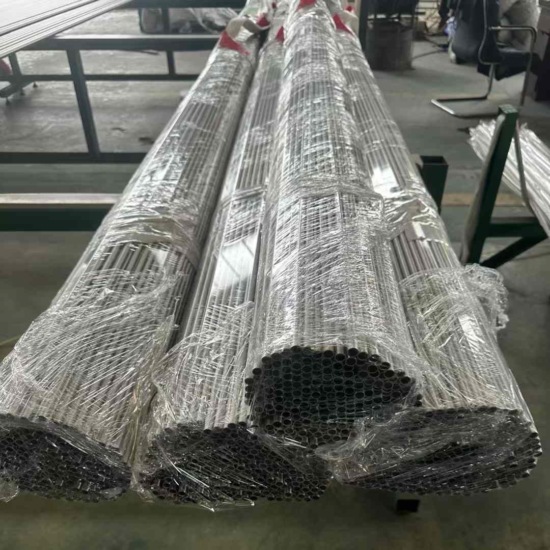 N10276 Hastelloy C276 Seamless Pipe Density 8.22 G/cm3 Fabrication Service Bright Annealed Finish 18.00mmOD*1.40mmWT*4 200mmL
