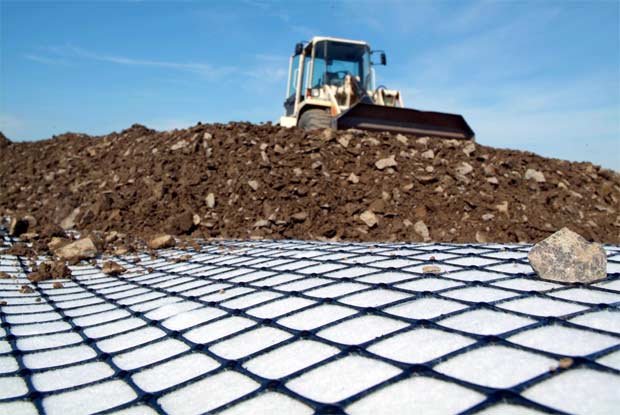 PP Plastic Geogrid Composite Pet Nonwoven Geotextile for Bridge and Tunnel Reinforcement