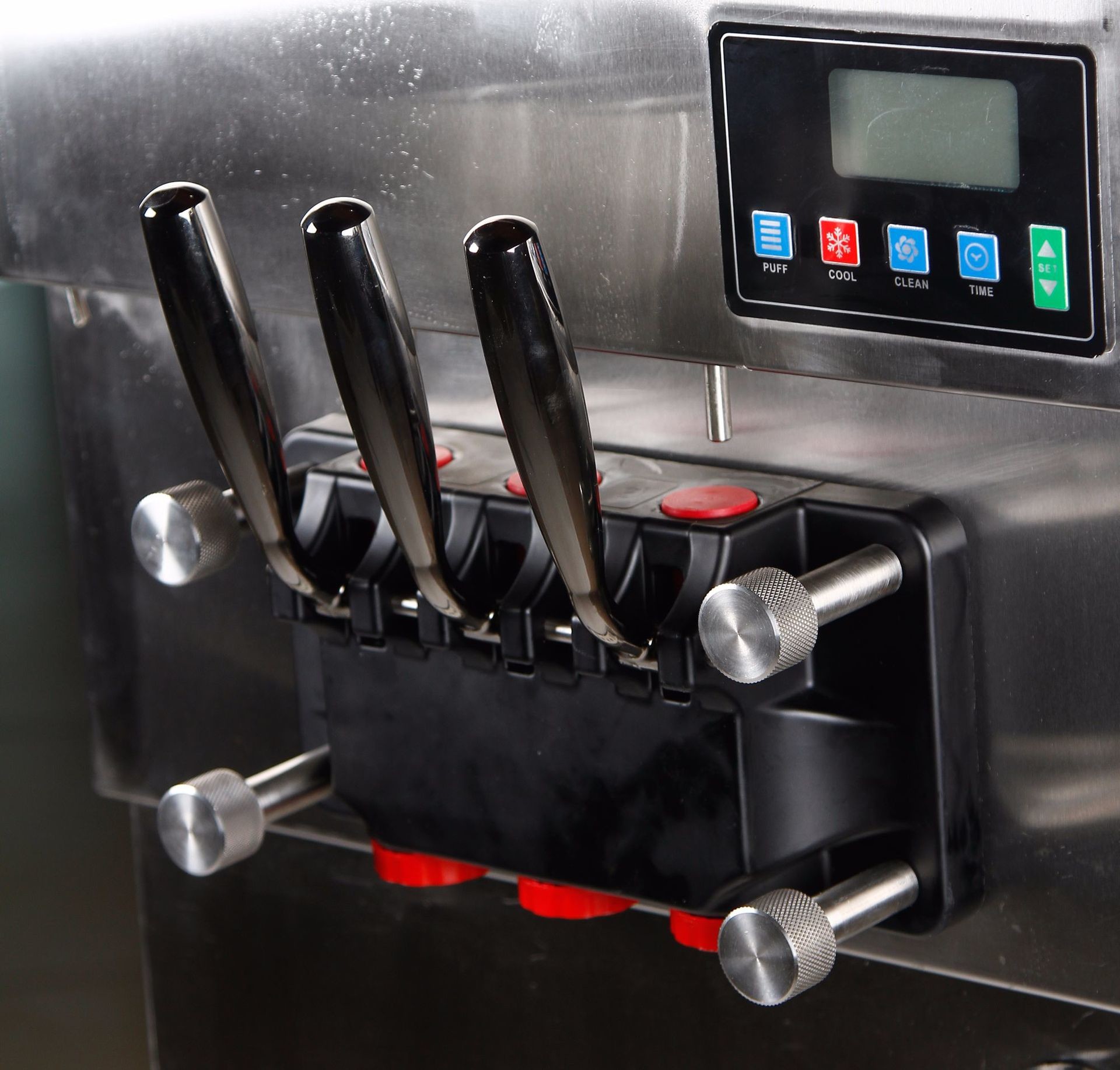 Commercial Ice Cream Machine Soft Serve Freezer R22 Refrigerator Capacity 18-23L/h