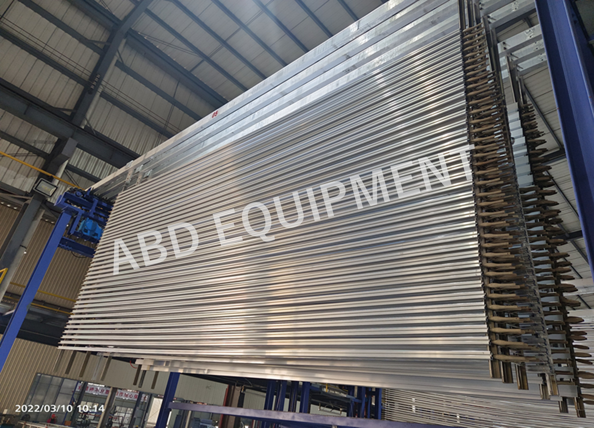 Aluminum Profiles Horizontal Anodizing Production Line With 300 Ton / Month