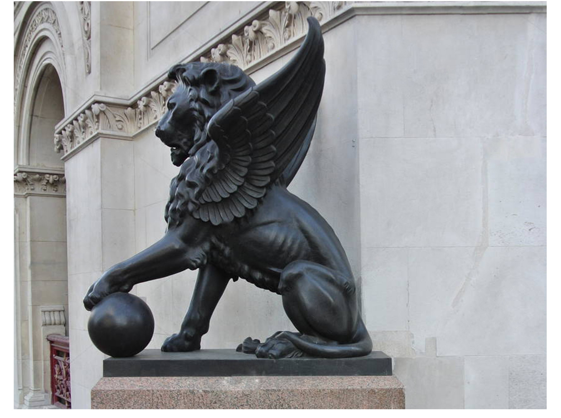 160cm Large Bronze Lion Statue Outdoor Metal Animal Decoration
