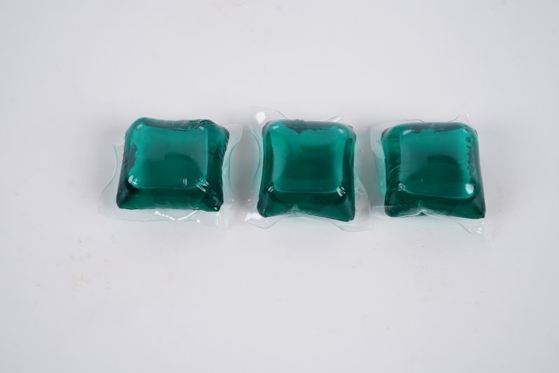 Liquid Laundry Capsules Eight Times Concentrated Stain Removal Perfume Grade 12g / 15g / 20g