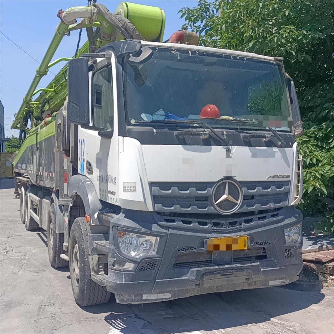 2019 Zoomlion ZLJ5441THBBE Power 315kw 1600rpm Used Concrete Pump Truck With 56.9m Horizontal Reach And 16600mm Length