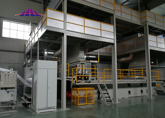 80gsm Customized Meltblown Nonwoven Fabric Making Machine For Medical Gowns