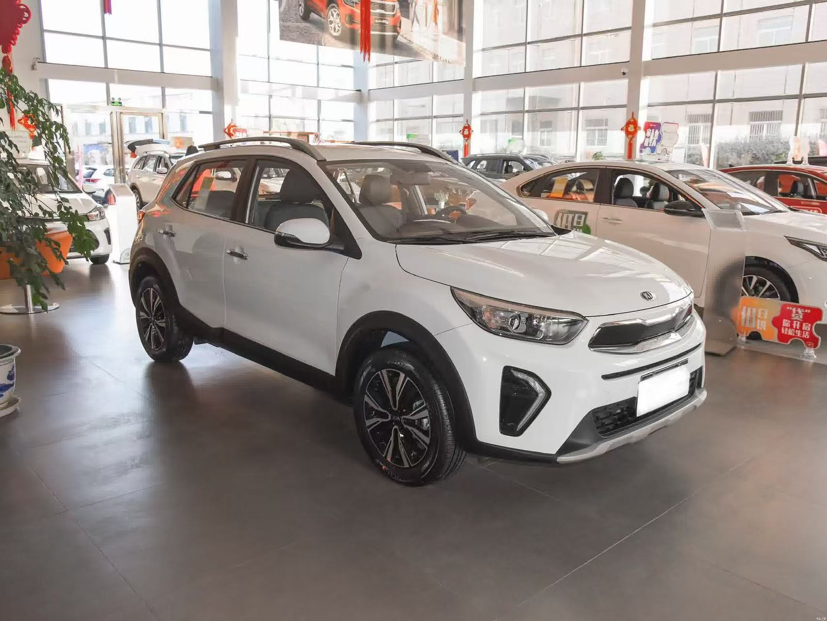 Kia Kx1 1.4L 100HP L4 Small SUV Gasoline 5-Door 5-Seater SUV Front Drive Pop Car