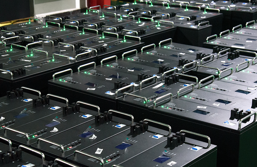 666 X 483 X 267mm 51.2V 280Ah Solar Lithium Battery Pack For Home Energy Solution System