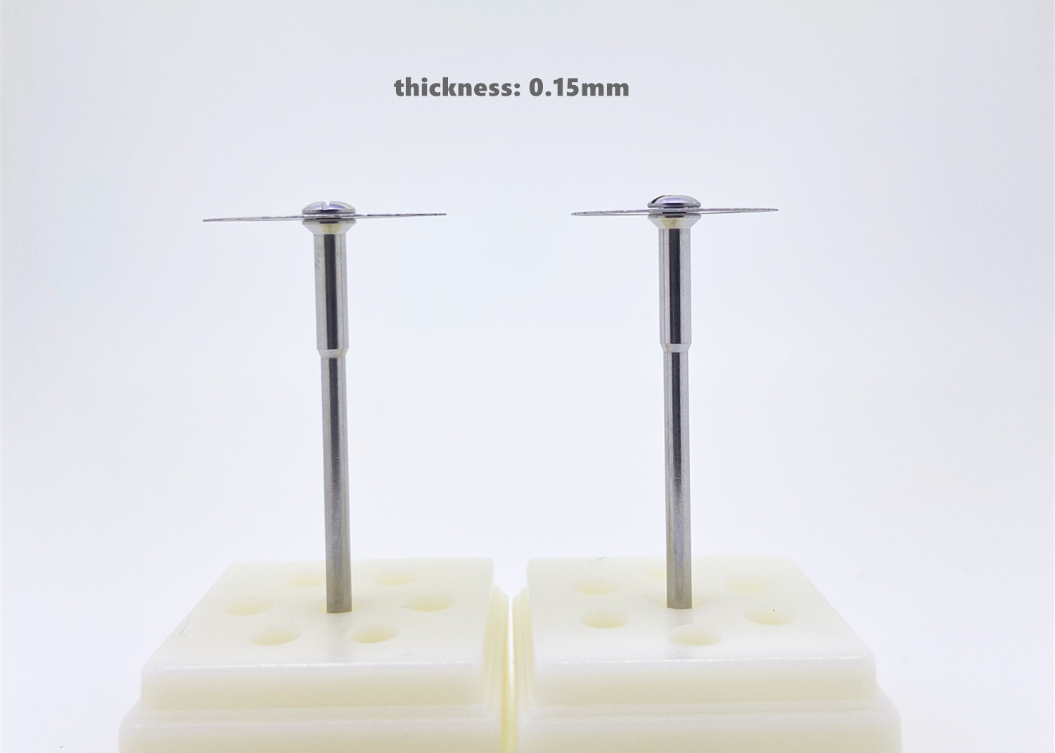 Plated Rapid Zirconia Cutting Burs Flexible 19mm Rotary Cutting Disc For All Ceramics