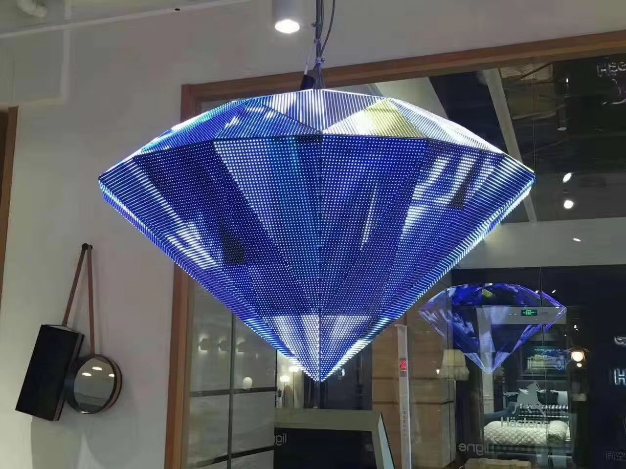 Full Color Curved Flexible LED Display Board With IP31 Certification Pixel Pitch 2.5mm Indoor Customized