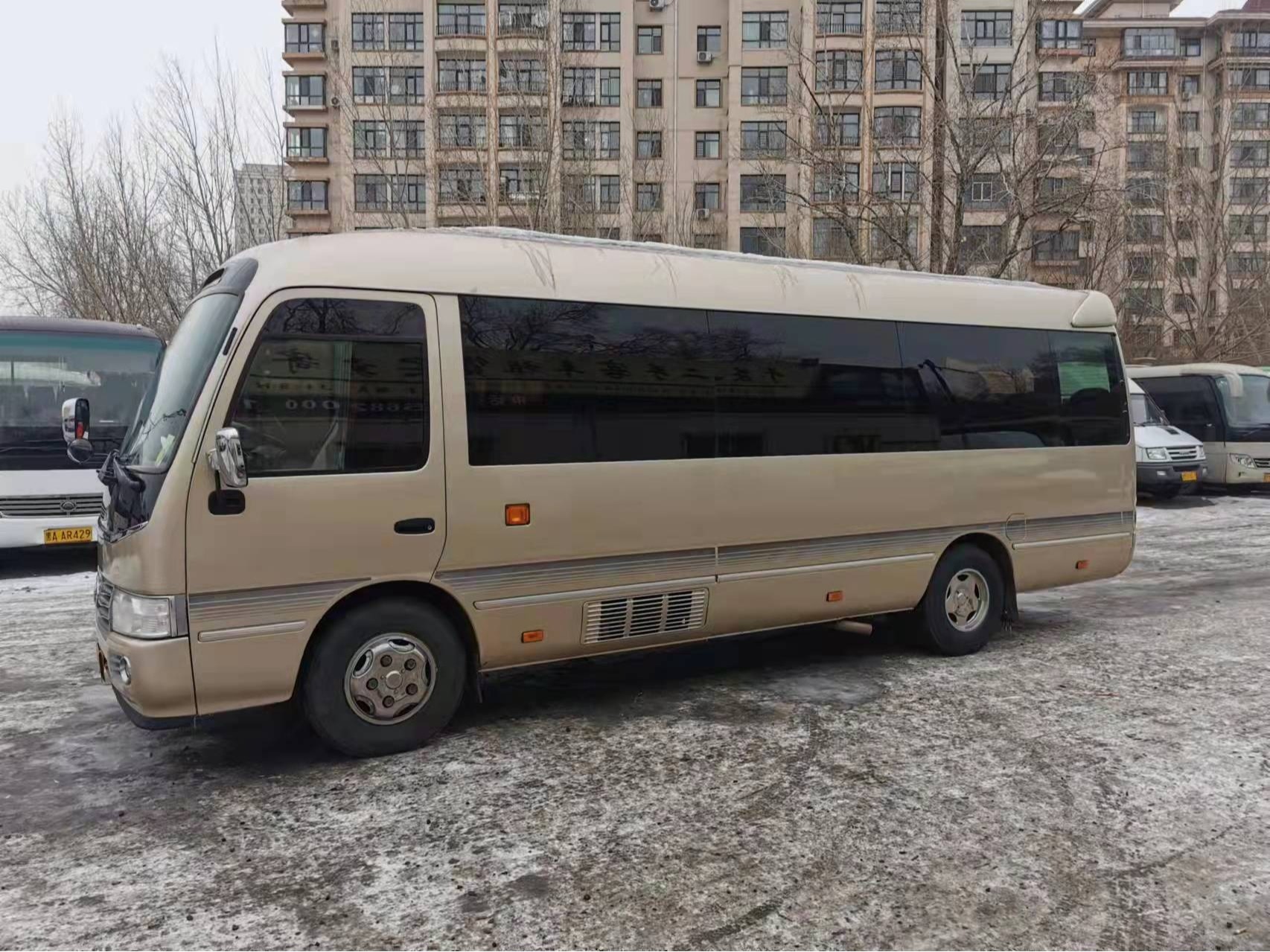 120kw Used Mini Bus Toyota Coaster 23 Seater coach