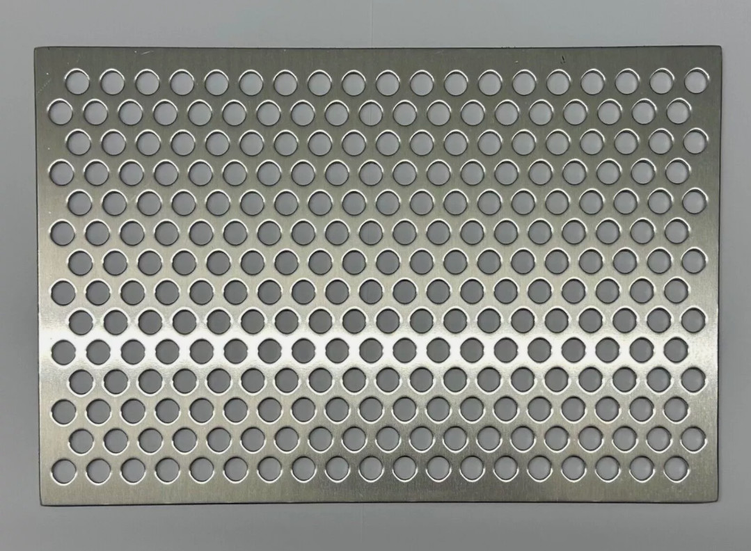 Aluminum Perforated Metal Facade Panels Decorative Curtain Wall Perforated Mesh