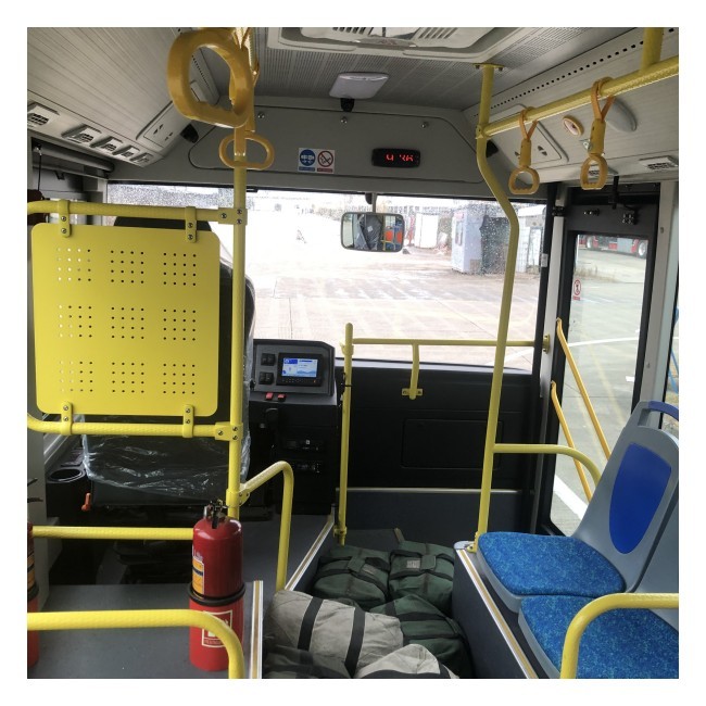 7m Transport Public Electric Mini Buses LHD Driving Mileage 200km