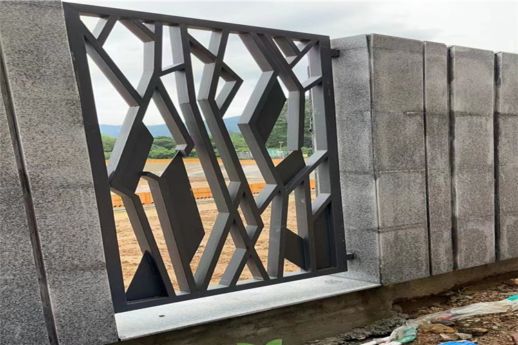 Galvanized Steel Tubular Metal Fence Q195 Or Q235 Black Powder Coated