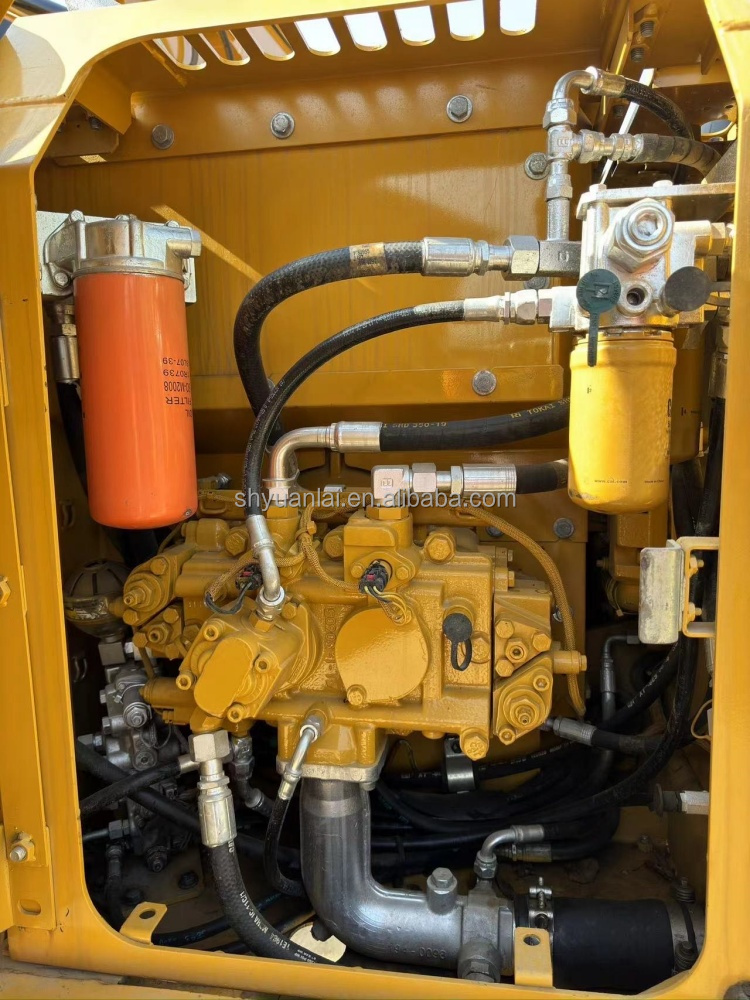 Digging in good condition, sold at a cheap price, 13 tons of mining type Caterpillar 313 second-hand excavator Digging