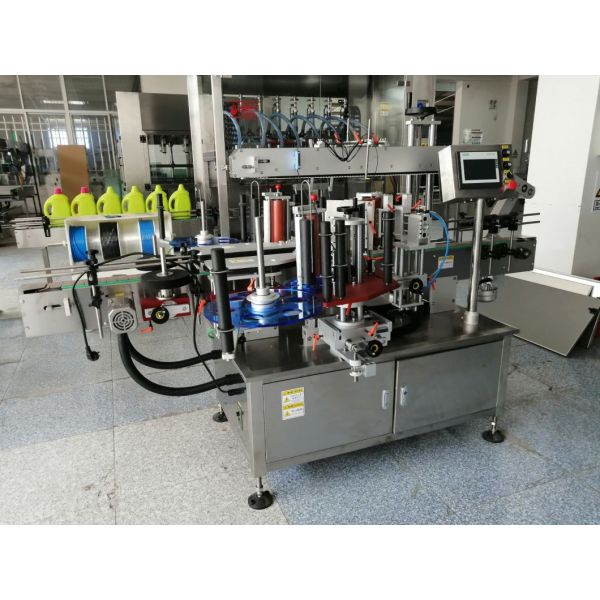 Labeling Machine for Round and Square Bottles
