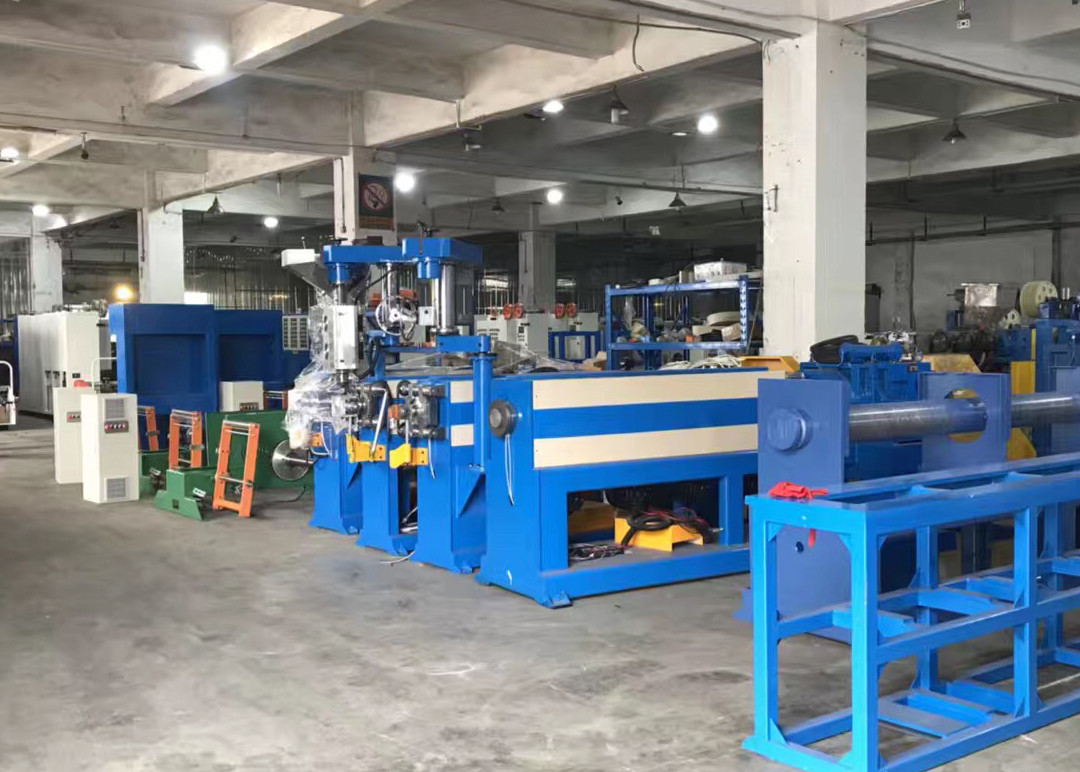 Electrical Cable Wire Plastic Winding Cutting Extrusion Wire Bunching Machine