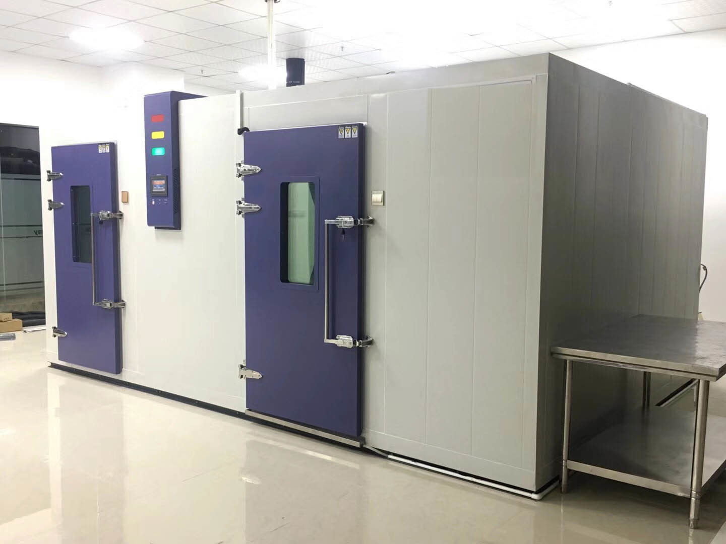 LIYI Perfect Sealing Temperature And Humidity Chamber Controlled Humidity Chamber