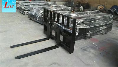 China skid steer pallet fork attachments China Pallet Forks manufacture loader forks