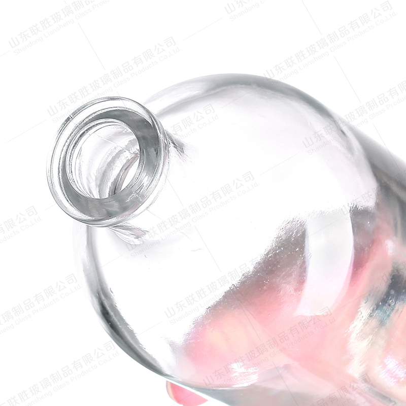 Clear 500ml 700ml 750ml 1000ml Liquor Glass Bottle with Acceptable Customer's Logo