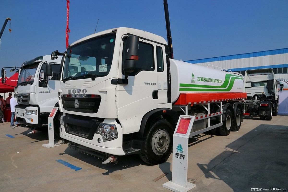 6x4 Watering Vehicle 15000 Liter Capacity Water Transporting Tank Truck Mounted