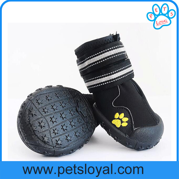Anti-Slip Waterproof Sole Medium Large Pet Dog Shoes China Factory