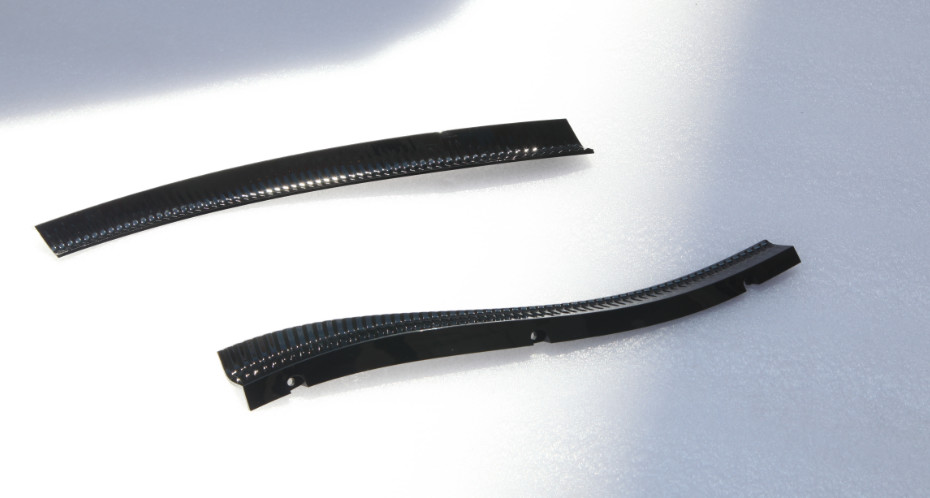 CHIMEI PC material for producing automotive plastic mold for Lighting Bezel