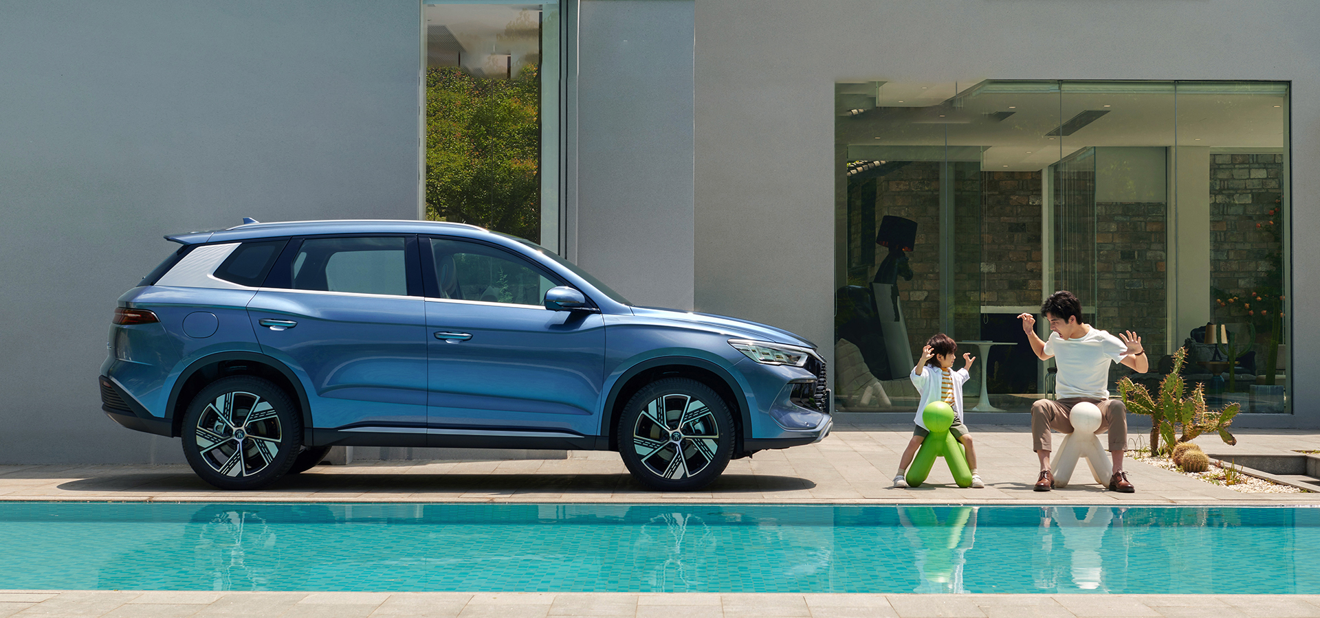 Deposit Byd Song Plus Dmi 2023 Plug-In Hybrid Car 4 Wheel Energy Vehicles Luxury Electric Car For Adults With Pictures