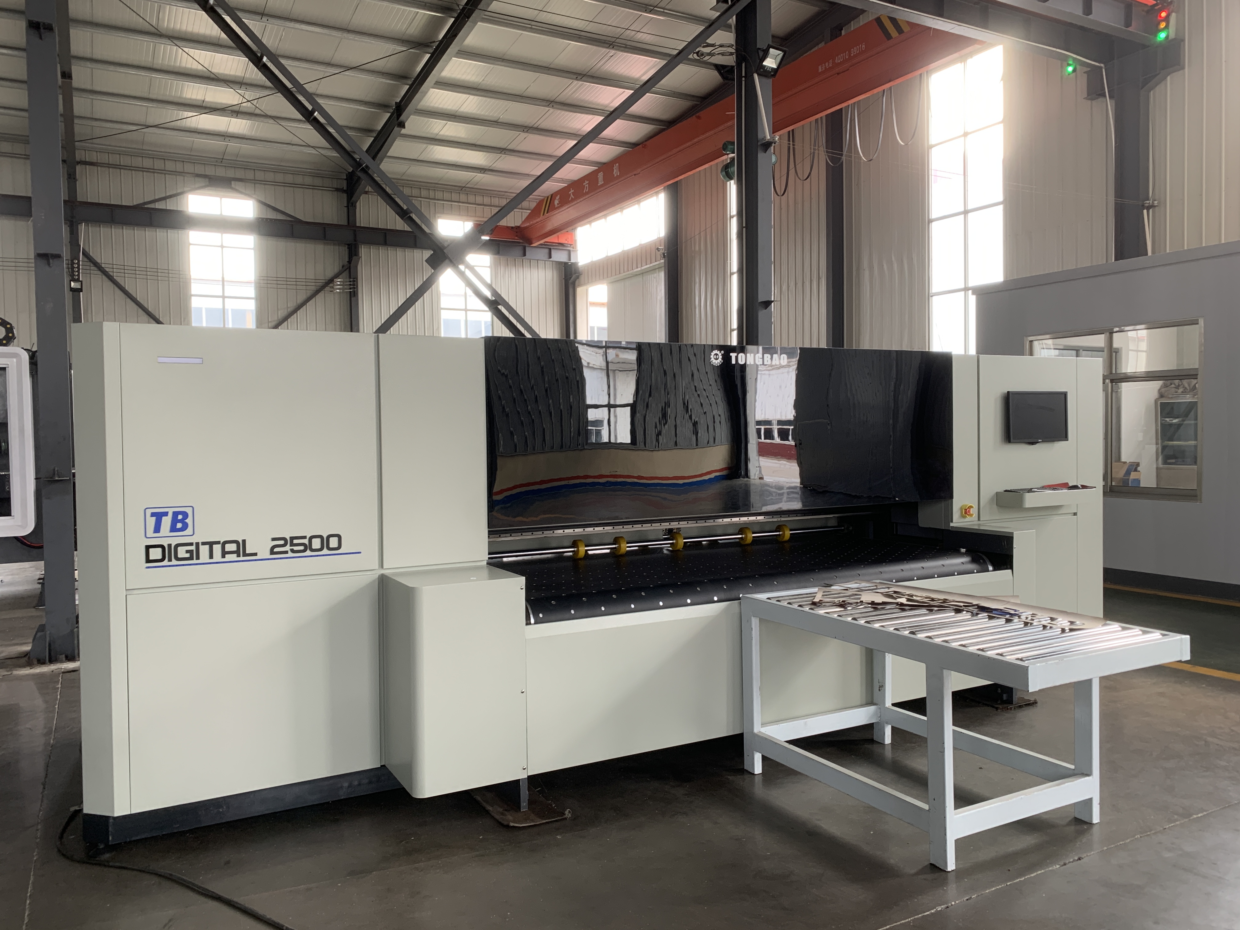 3 L*W*H Digital Corrugated Cardboard Printing Machine for Versatile Printing