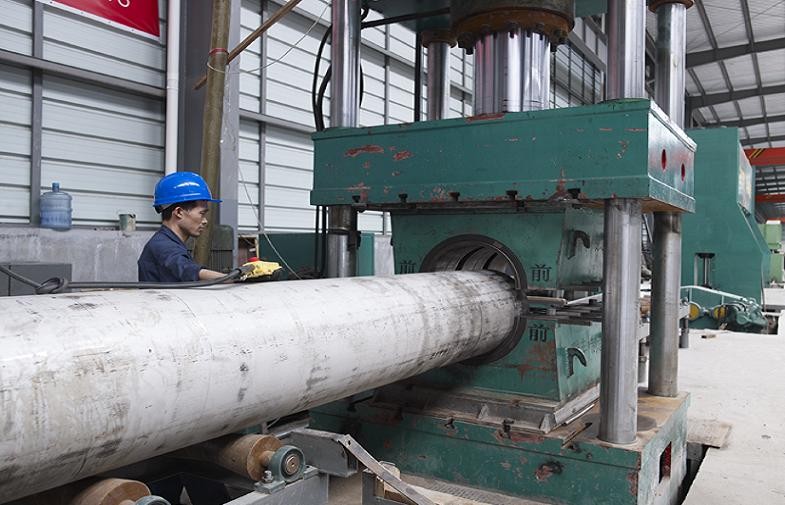 Large Stainless Steel Pipe