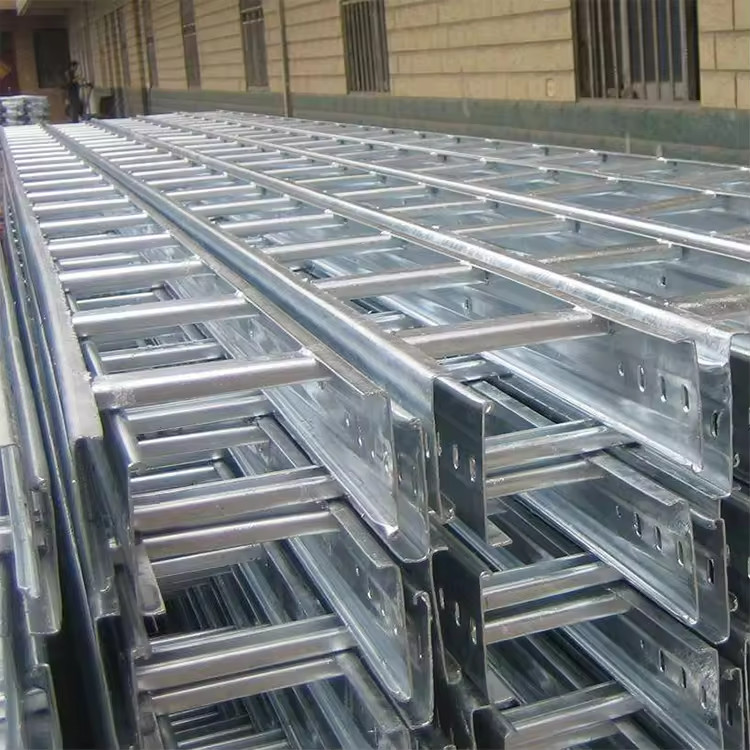 Silver Steel Ladder Cable Trays With Bends Tees Crosses Reducers