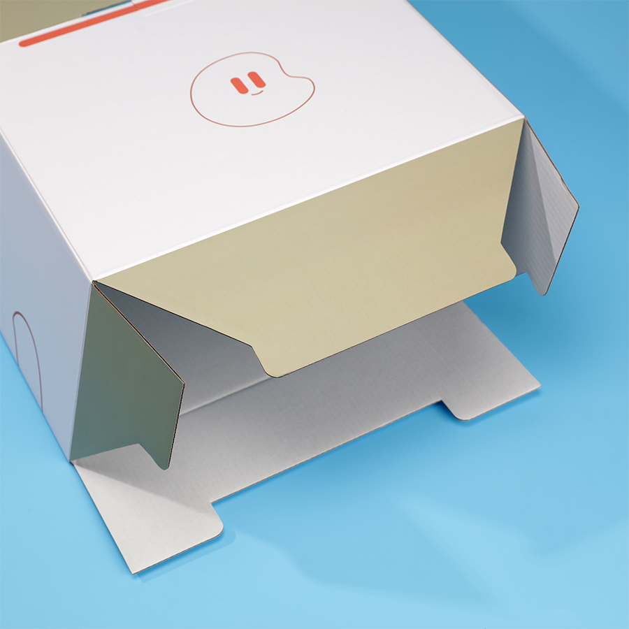 White Folding Carton Box with Eco-Friendly Sponge Liner Custom Bending and Stamping
