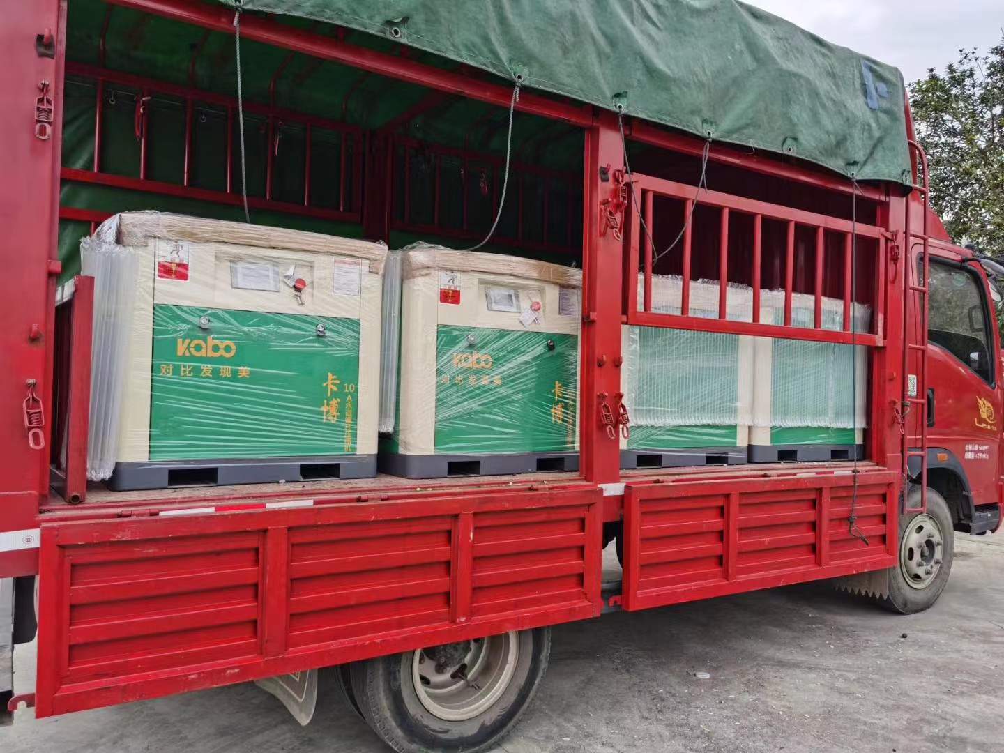 Stationary Silent Oil Free Air Compressor 0.8MPa Pressure 60HP Customizable
