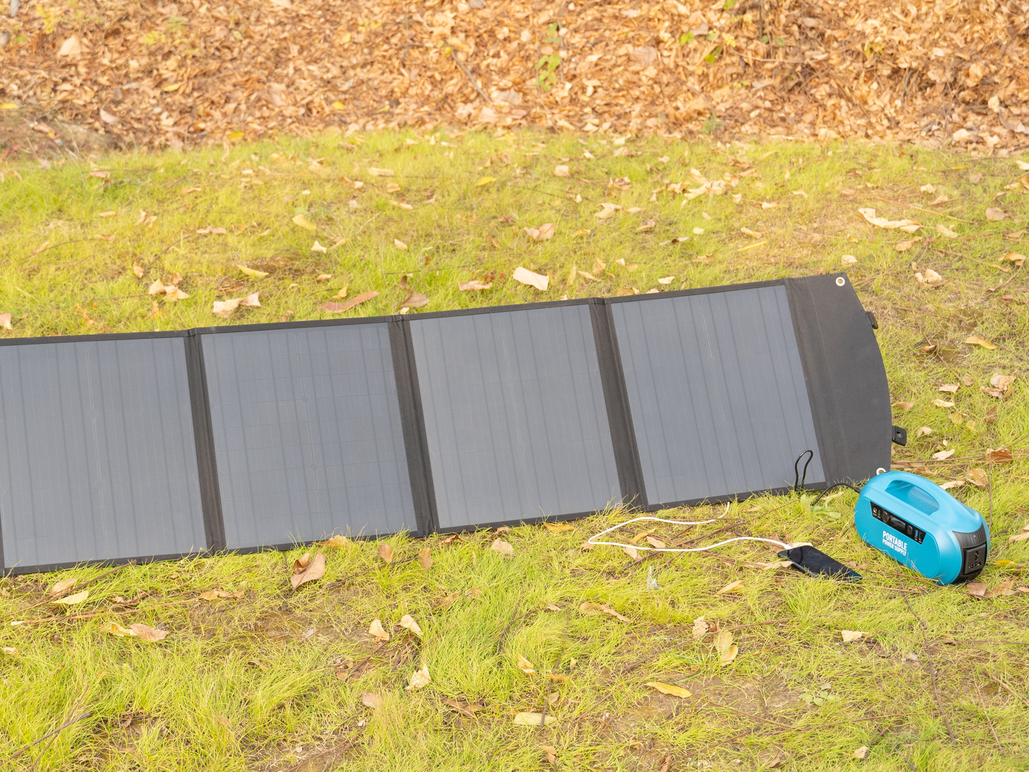 Foldable Portable Photovoltaic Panels 100W Solar Panel Pack For Mobile Phone