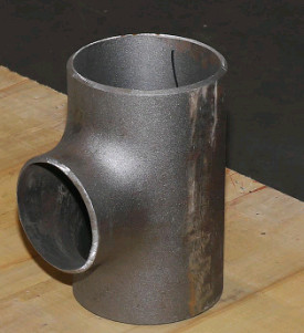 Black Painting Galvanized Carbon Steel Pipe Tee DN15-DN1200