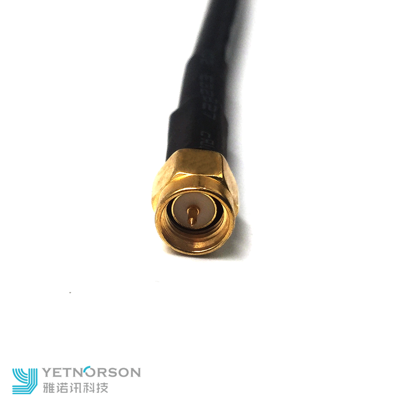 12dBi Gain Long Range GSM 3G 4G LTE Antenna with Detachable Quad Band Magnetic Mount