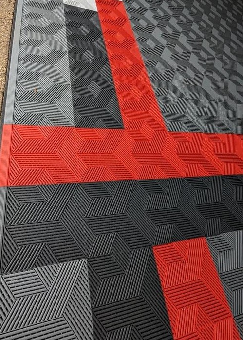 Interlocking Grey Plastic Garage Floor Tiles