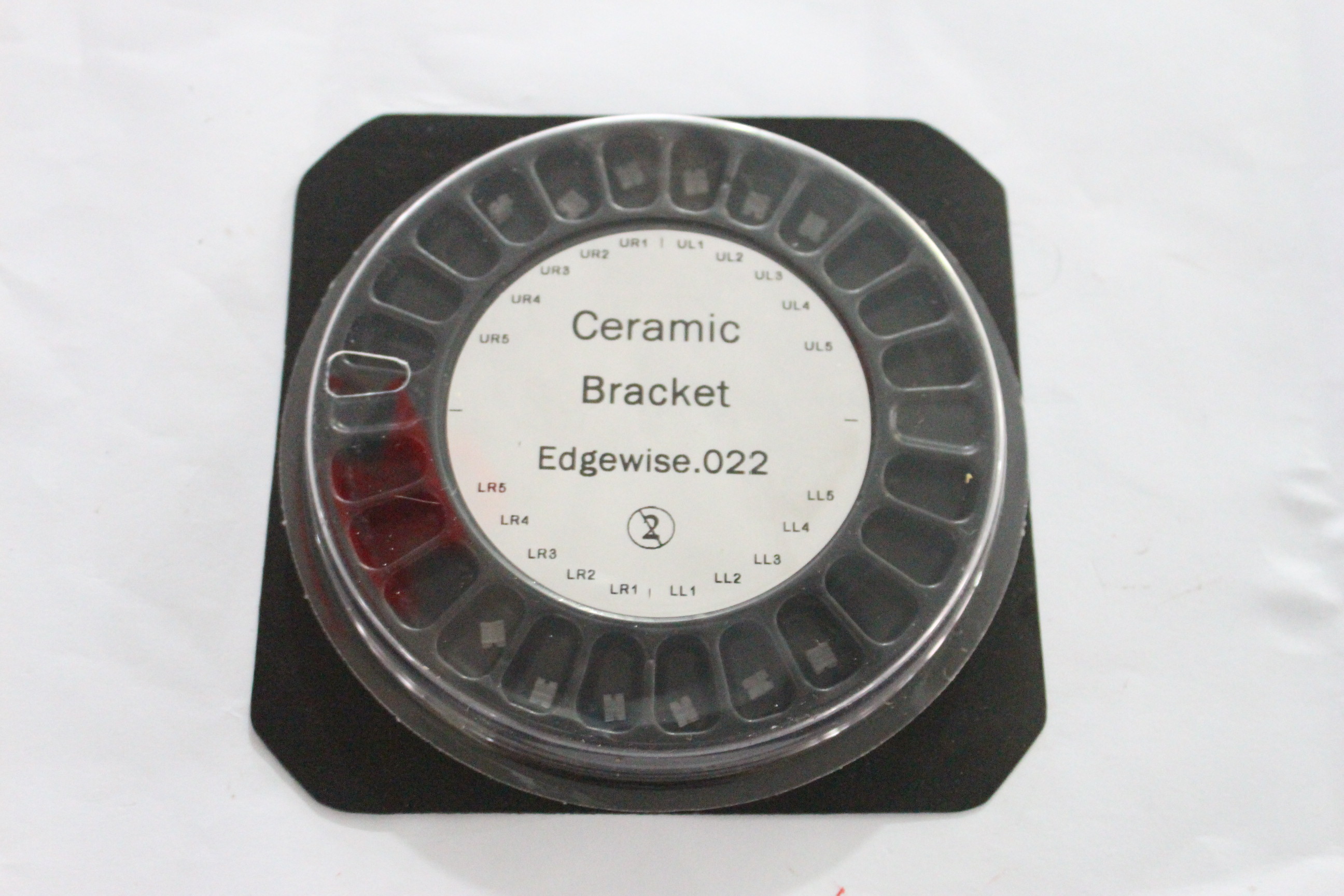 Simple Operation Ceramic Ortho Brackets , Comfortable Feeling Ceramic Brackets Braces