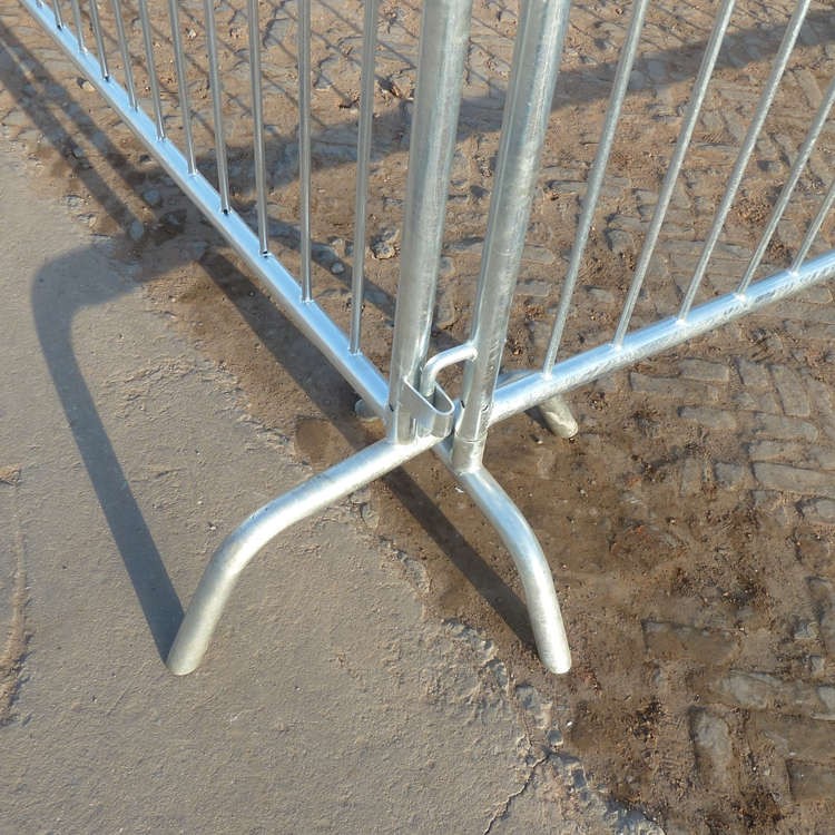Traffic Crowd Control Fence
