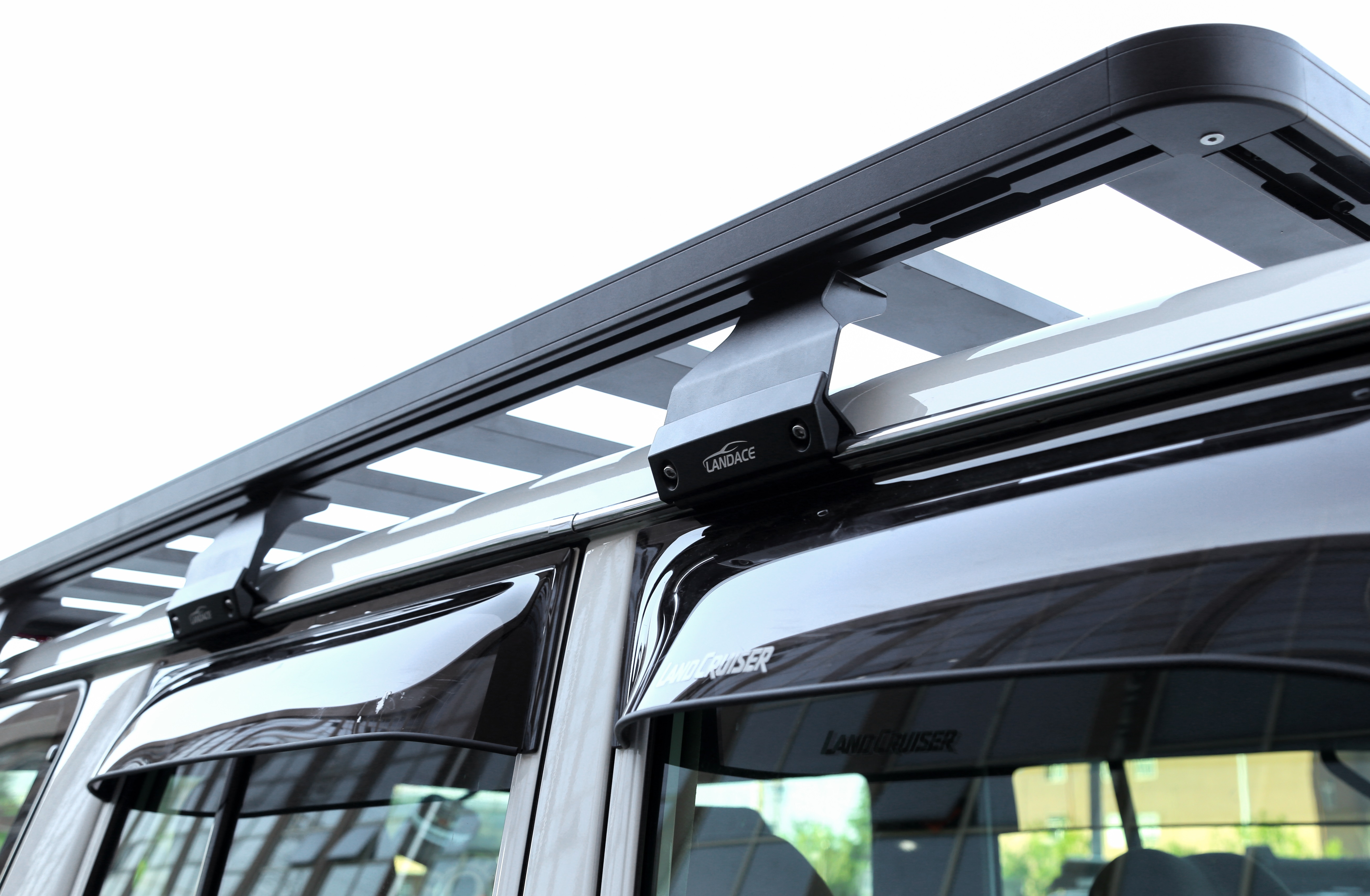 Toyota 4Runner Roof Rack Lightweight and Durable Aluminum Alloy with Powder Coating