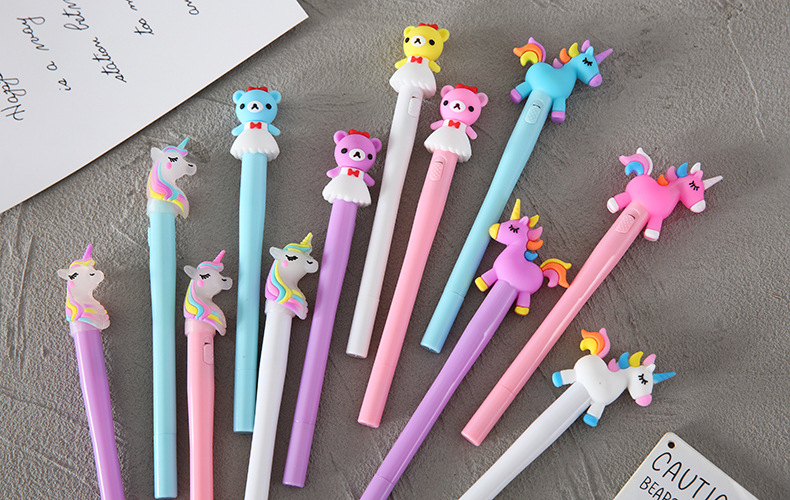 4pcs Set Heat Sensitive Erasable Ink Plastic Gel Light Pen for Trending Cartoon Bear